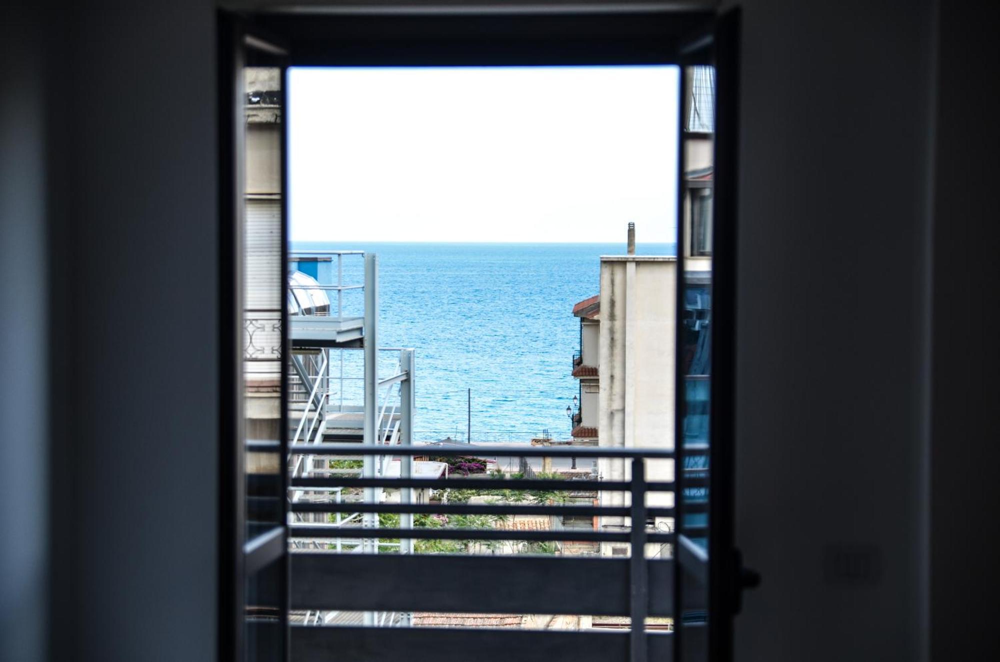 Appartamento Siderno Sul Mare Trilocale Extérieur photo