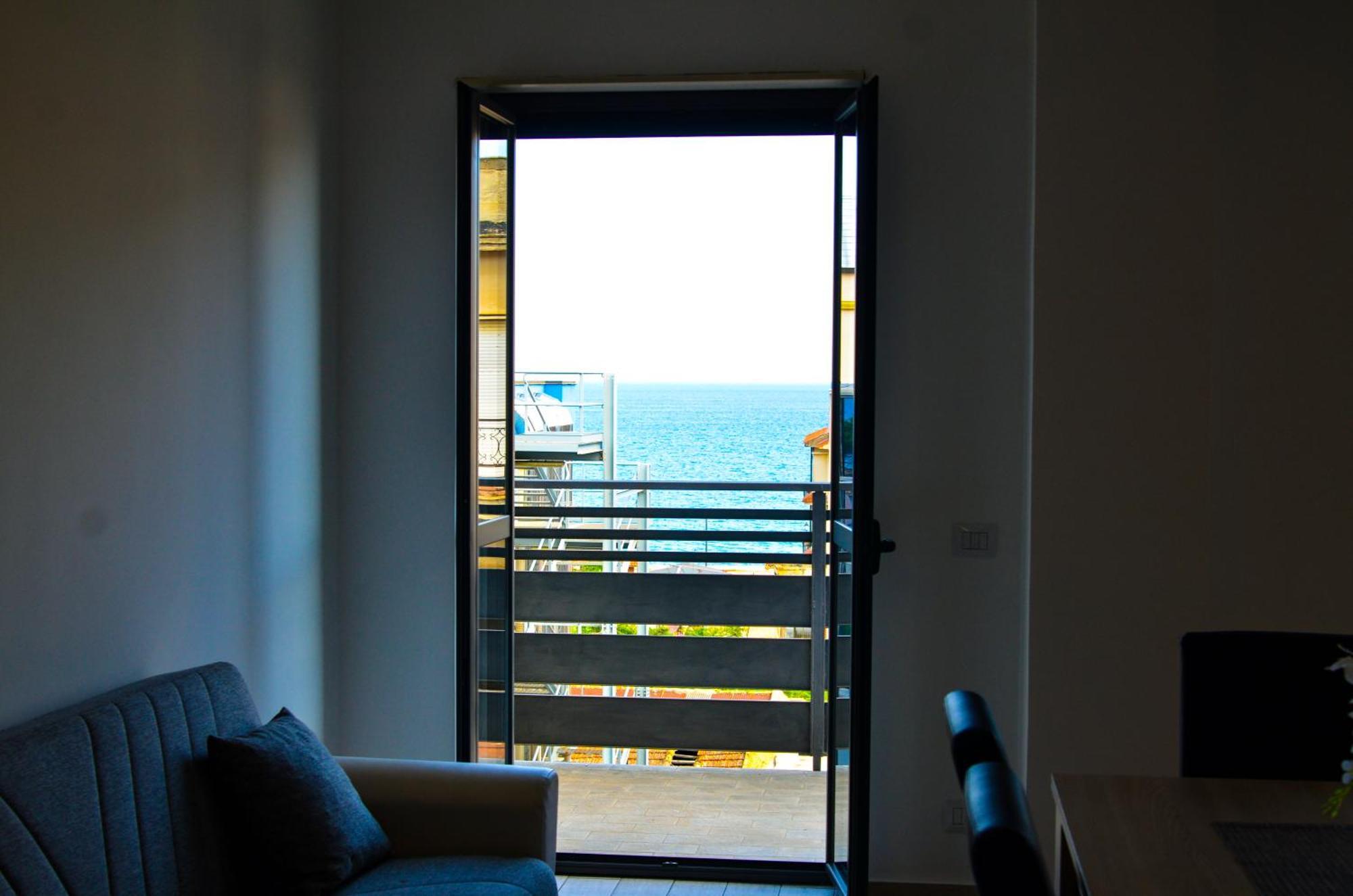 Appartamento Siderno Sul Mare Trilocale Extérieur photo